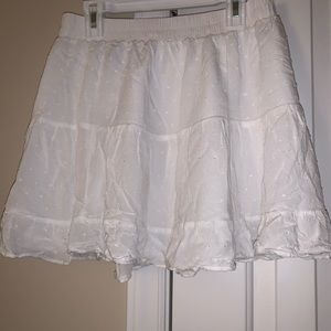 Forever 21 polka-dot white skirt (Open to any offers!!)